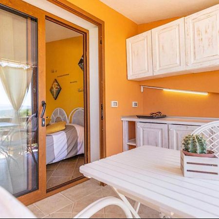 Casa Sharon Appartamento Vista Mare Ad Олбия Екстериор снимка